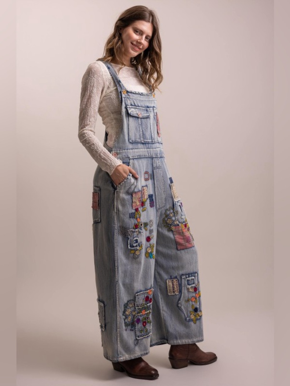 New -Last 1!🔥Bluevelvet Embroidered Light Blue Denim Overalls - Women Jeans - Picture 4 of 8